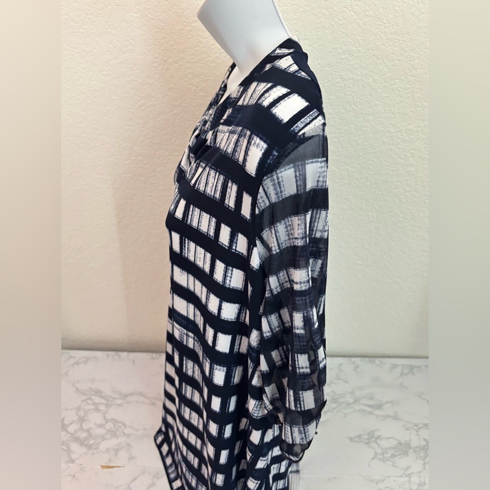 Adele & May Blouse Top Women's Plus Size 1X 3/4 Sleeves Plaid Henley Shirt​ - Picture 2 of 4